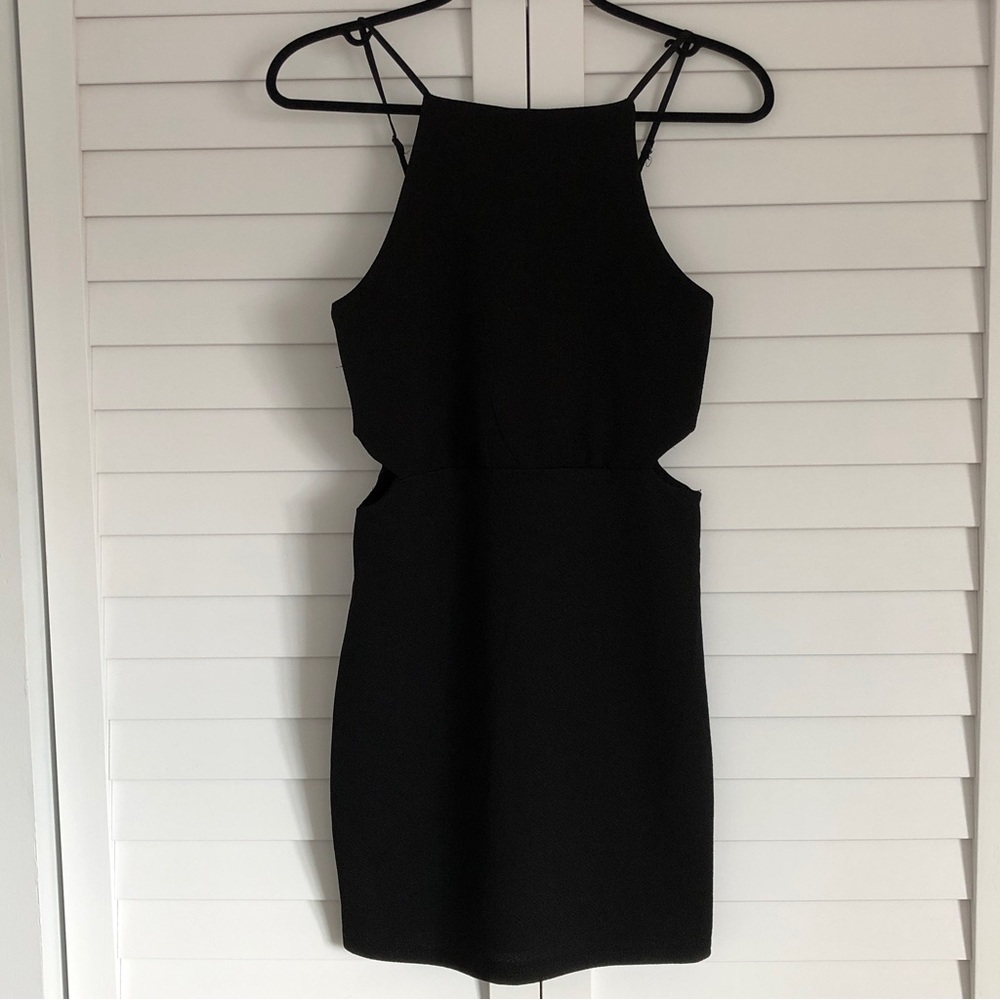 🐧2/$15 Little Black Dress with Cutout Sides
